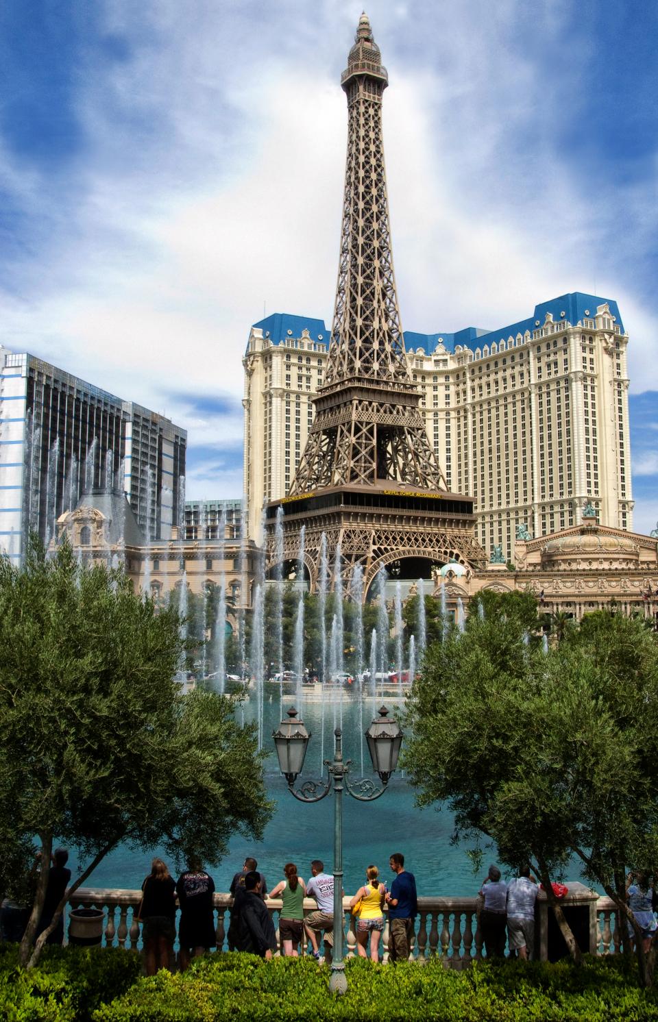 Paris eiffel tower las vegas coupons